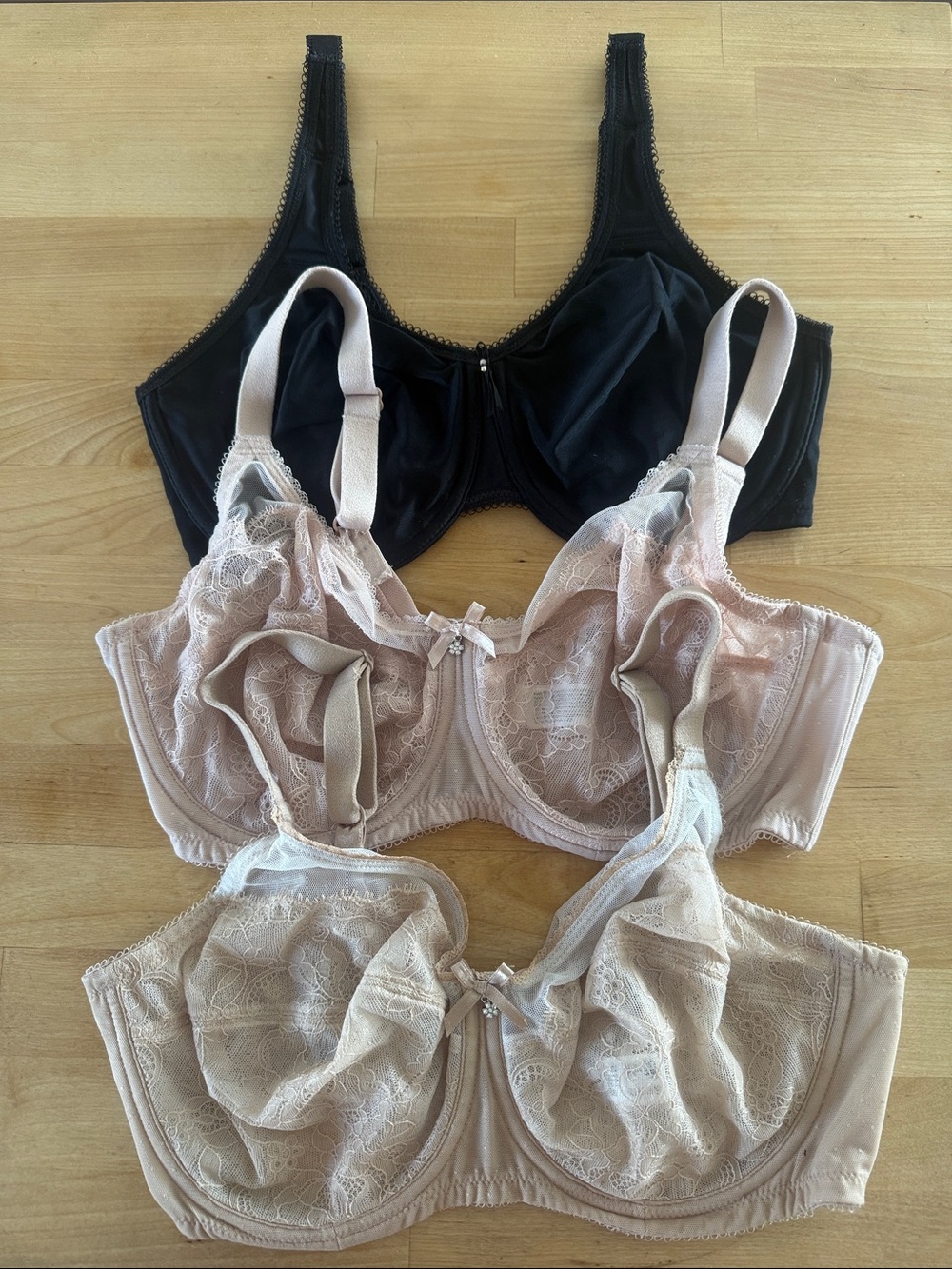 34DD Wacoal Bra Bundle - Black, Blush Pink, and Nude